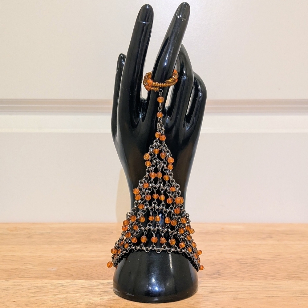 NWT Beckwoman Orange Bead Silvertone Chain Bracelet with Ring Hathphool